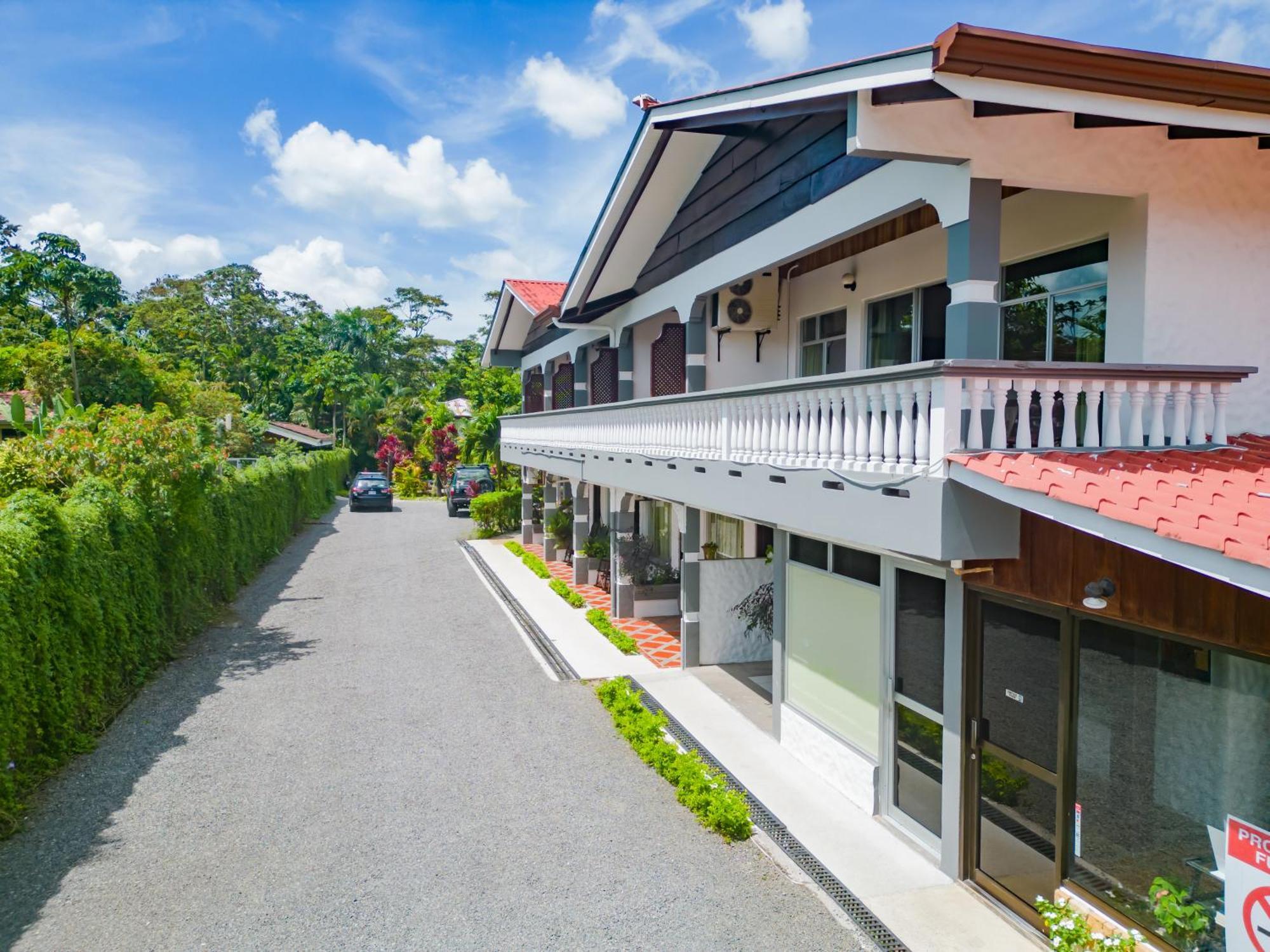 Hotel Sierra Arenal La Fortuna 외부 사진